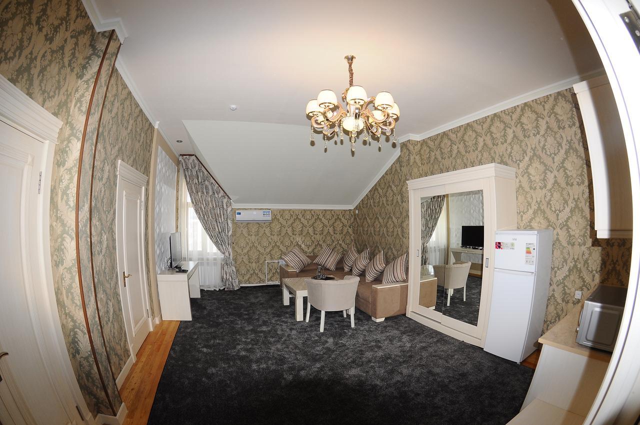 Hotel Afrosiyob Karshi Extérieur photo