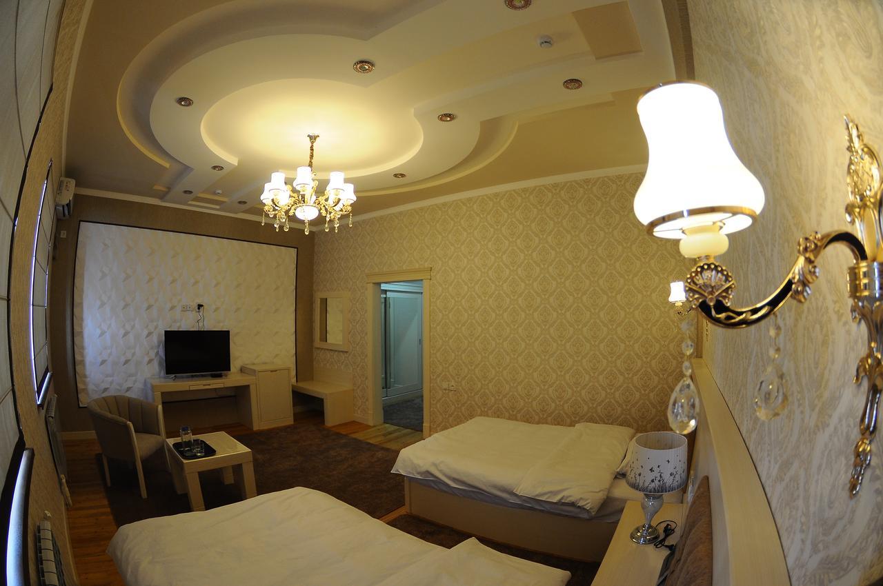 Hotel Afrosiyob Karshi Extérieur photo