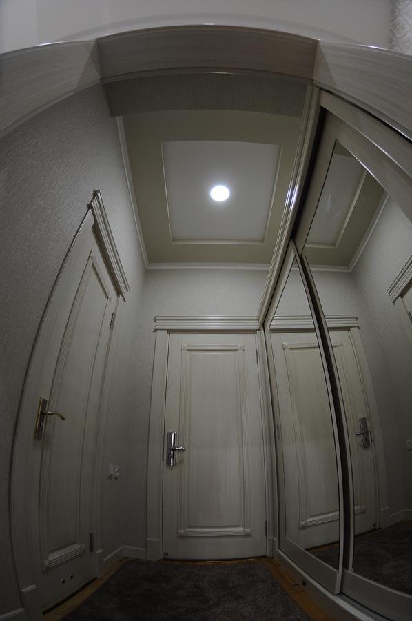 Hotel Afrosiyob Karshi Extérieur photo