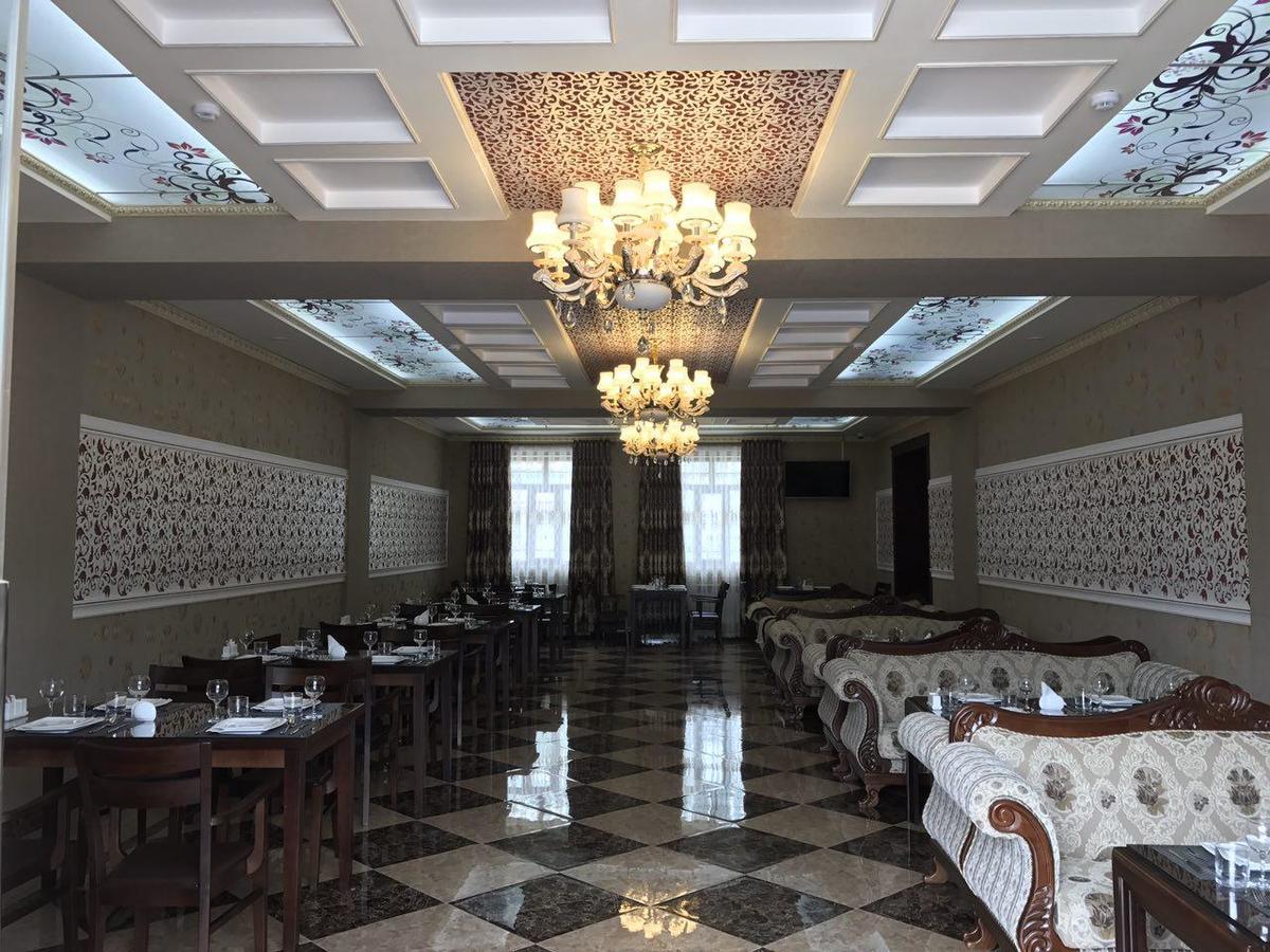 Hotel Afrosiyob Karshi Extérieur photo